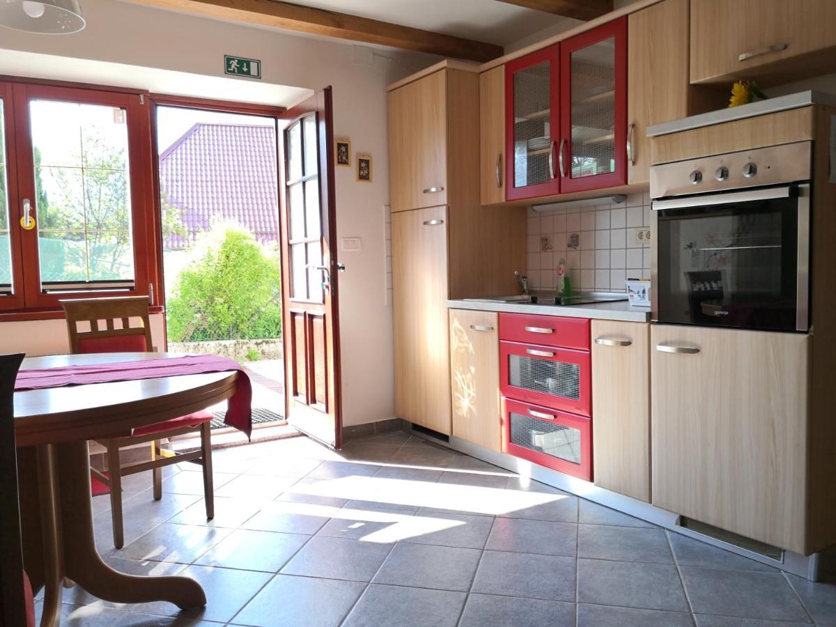 Red Apple Apartment Bovec Exterior photo